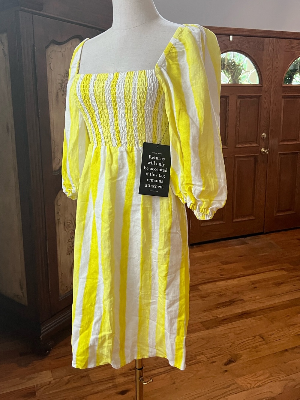 NWT, Tuckernuck Eubanks Wimberly Cabana Stripe Annie Smocked Dress, Size Small - Picture 5 of 9